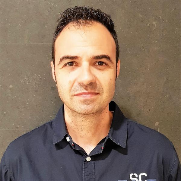 Carlos Seisdedos